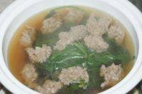 菠菜丸子汤自制