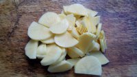 香菇腐竹烩土豆的做法图解三