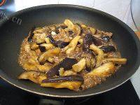 家常菜肉未茄子做法图解8)