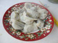 自己做的肉三鲜饺子