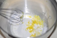 可口香甜柠檬蛋白蛋糕做法图解5)