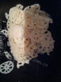 简单易做的糖醋藕片做法图解5)