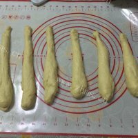 好吃的乳酪牛角面包做法图解6)
