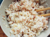 鲜香金枪鱼豆腐饭团做法图解3)