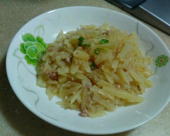 肉沫土豆条