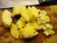 美美厨房之菠萝汁的做法图解三