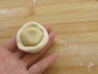 自制枣泥菊花酥做法图解7)
