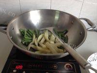 家常菜土豆炖四季豆做法图解5)