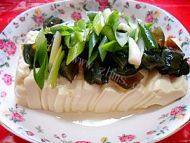 从此恋上皮蛋拌豆腐
