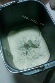自己做的黑芝麻豆渣馒头做法图解1)