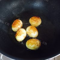 美味的虎皮蛋做法图解5)