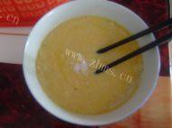 易做的豆渣鸡蛋饼做法图解3)