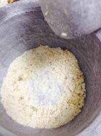 美味佳肴般的秋梨膏做法图解2)