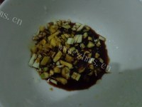 妈妈做的煎凉粉做法图解3)