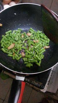 DIY-四季豆炒肉做法图解5)
