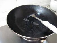家常菜娃娃菜炒肉做法图解5)