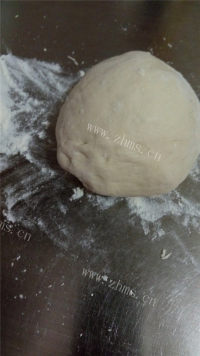 美味的韭菜猪肉包子做法图解1)