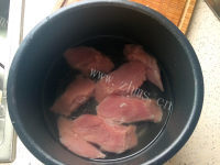 自制猪肉松做法图解3)