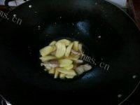 简单易做的肉片炒土豆做法图解6)