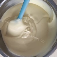 独特的酸奶蛋糕做法图解10)