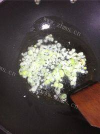 常吃不腻的醋溜土豆丝做法图解6)