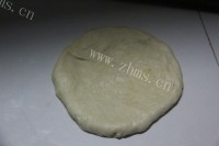 香飘十里的椰蓉花形面包做法图解19)