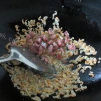 简单的杂蔬炒饭做法图解12)