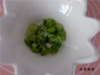 美味的剁椒金针菇做法图解5)