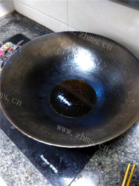 美味营养的番茄炒蛋做法图解3)