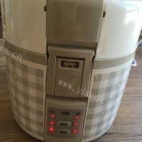 自制冰糖雪梨银耳莲子汤做法图解8)