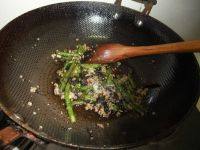 色味俱佳的榄菜肉末四季豆