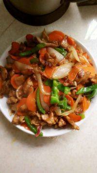 家常菜炒肉片