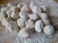 好吃的白菜肉馅蒸饺做法图解6)