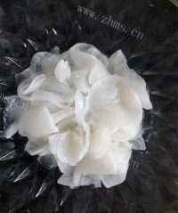 可口的自制糖醋腌萝卜做法图解4)