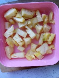 香飘十里的菠萝咕咾肉做法图解2)