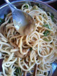 美味的热干面