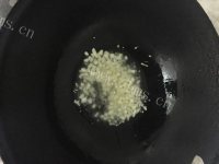好吃的蒜蓉油麦菜做法图解3)