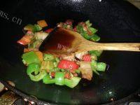 美味的家常小炒肉做法图解4)
