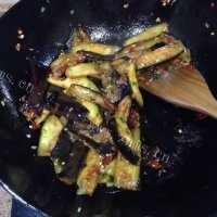 回味无穷的肉末茄子做法图解4)
