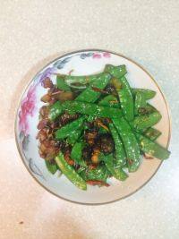 家常菜荷兰豆炒腊肉