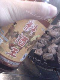 家常烧排骨做法图解5)