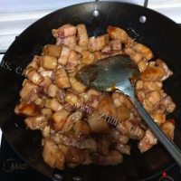 美味的红烧肉做法图解5)