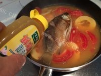 美味的酸木瓜煮鱼做法图解11)