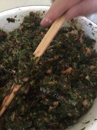 自己做的荠菜饺子做法图解3)