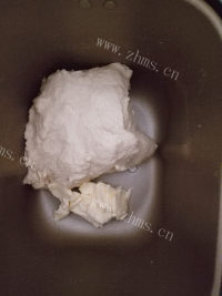 美味的菠萝包做法图解2)