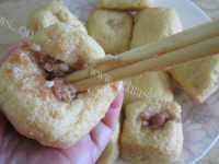 美味的油豆腐塞肉做法图解4)