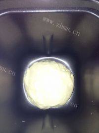 自己做的花式香肠面包做法图解2)