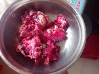 色味俱佳的炖牛腩做法图解1)