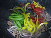 营养丰富的彩椒牛肉