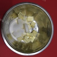 自制焦糖苹果派做法图解2)